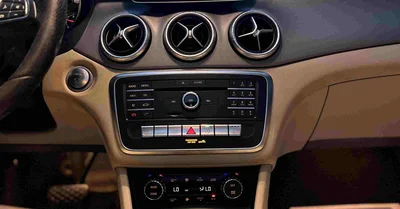 Mercedes-Benz CLA 2018