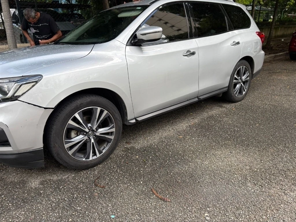 Nissan Pathfinder 2018