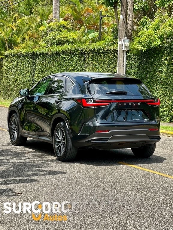 Lexus NX 2026