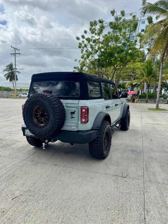 Ford Bronco 2023