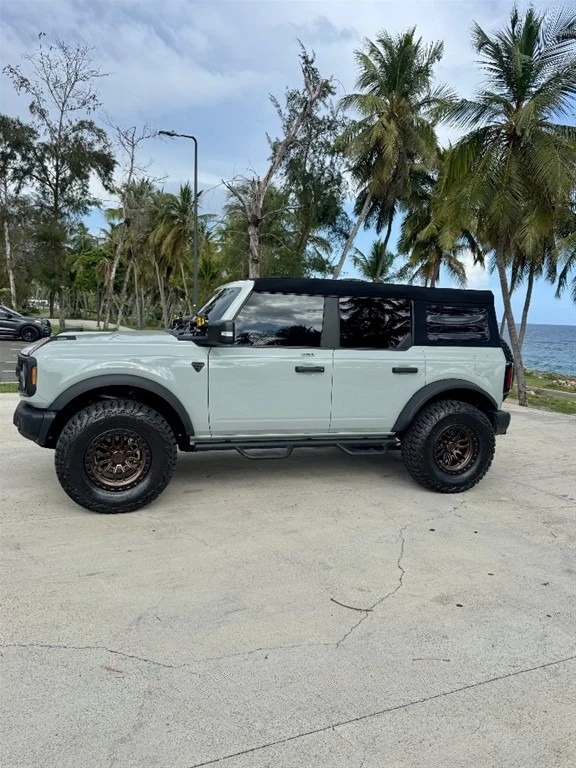 Ford Bronco 2023