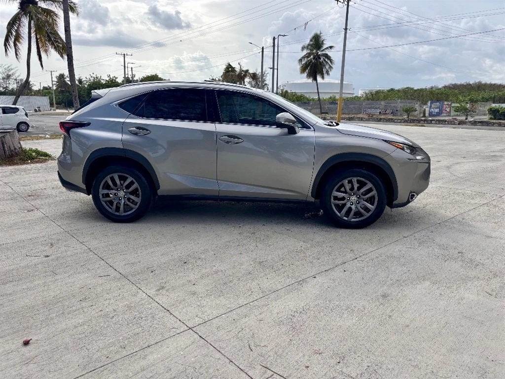 Lexus NX 2016