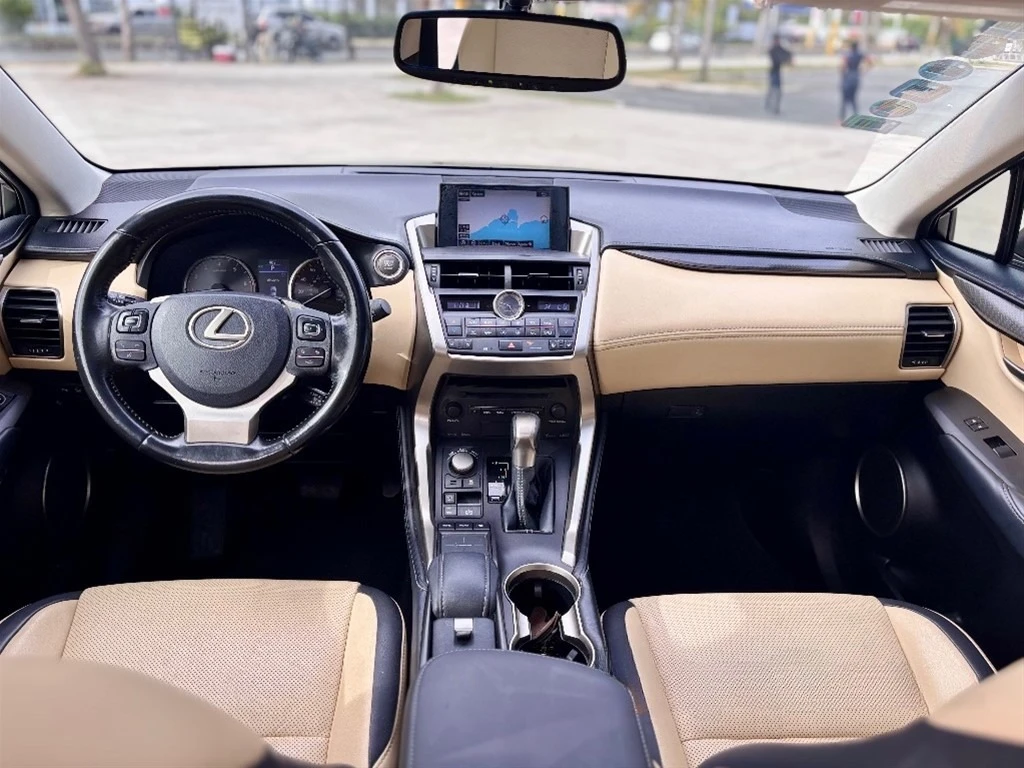 Lexus NX 2016