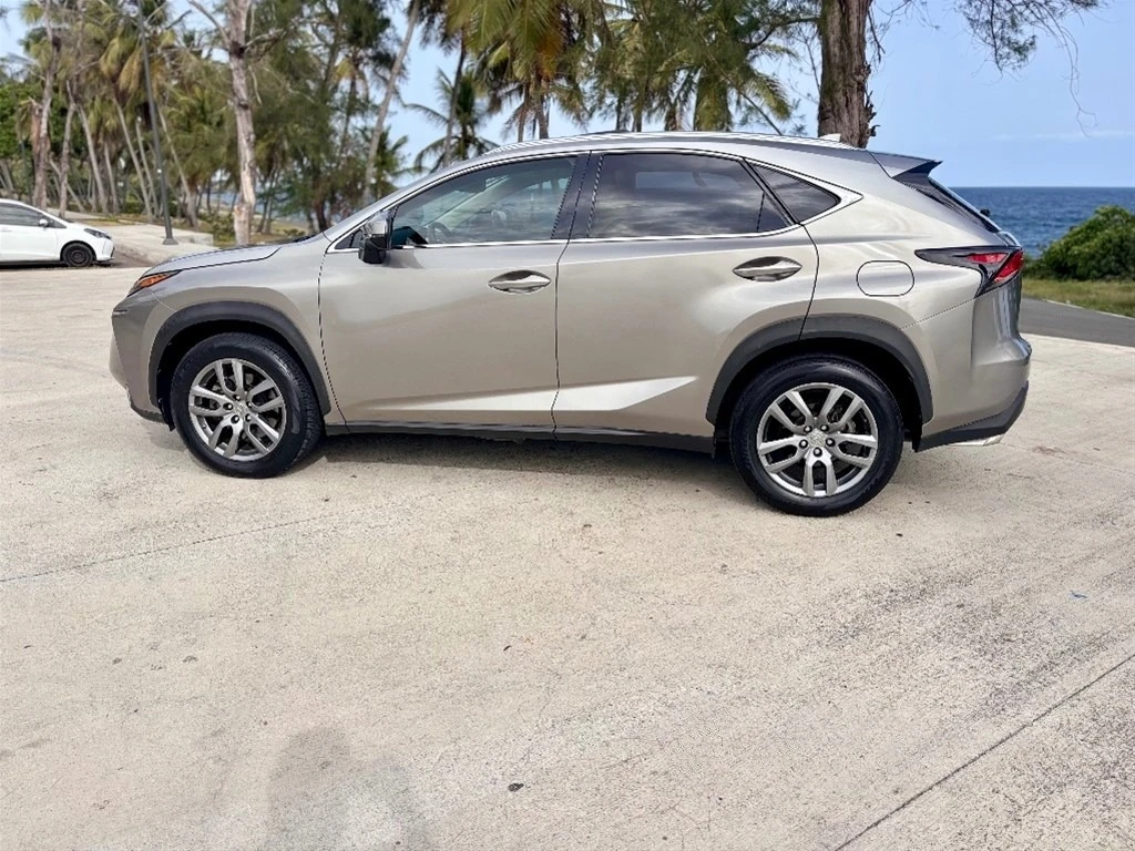 Lexus NX 2016