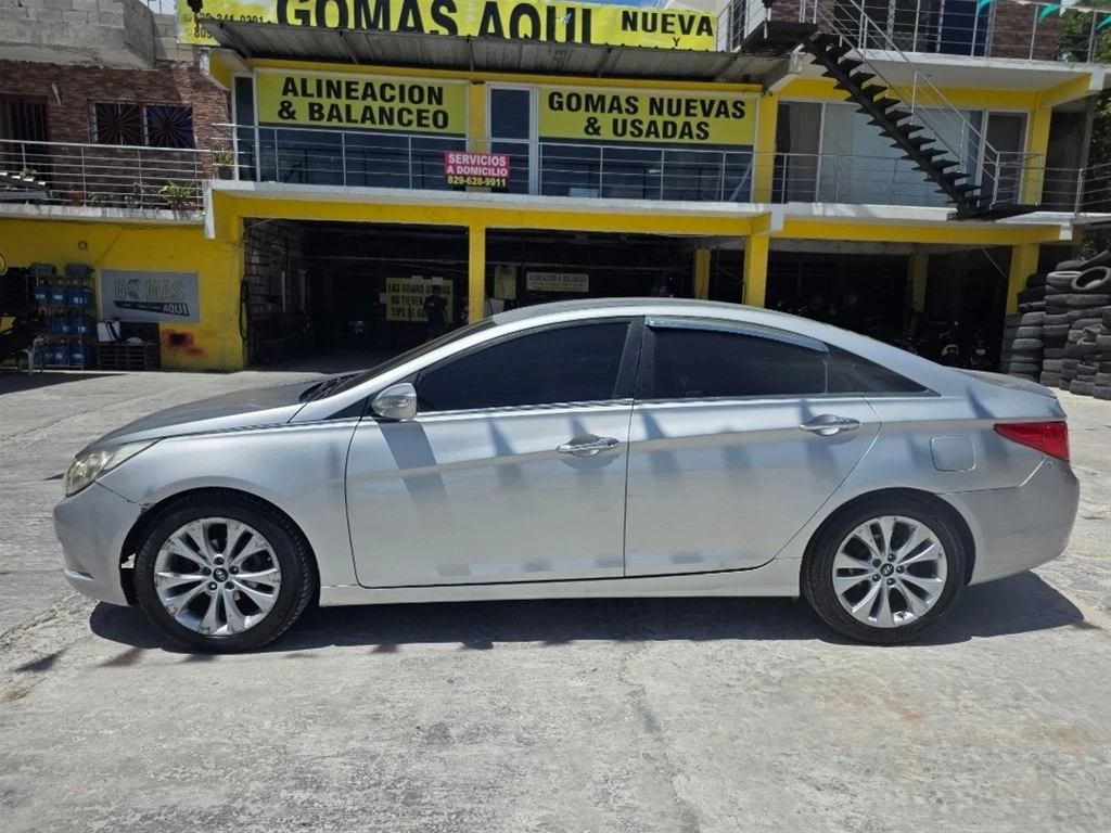 Hyundai Sonata 2013