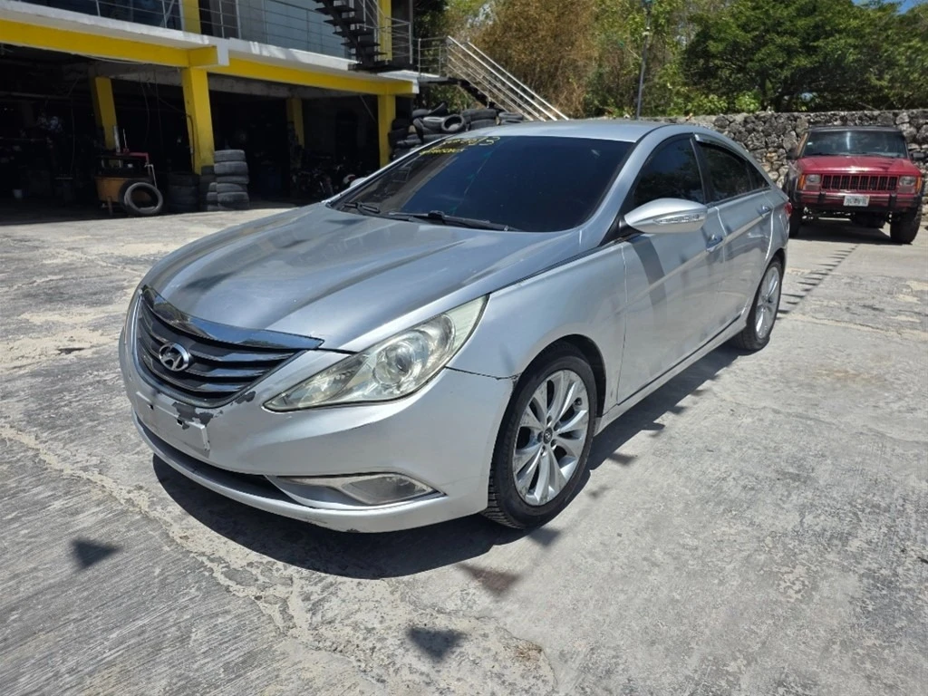 Hyundai Sonata 2013