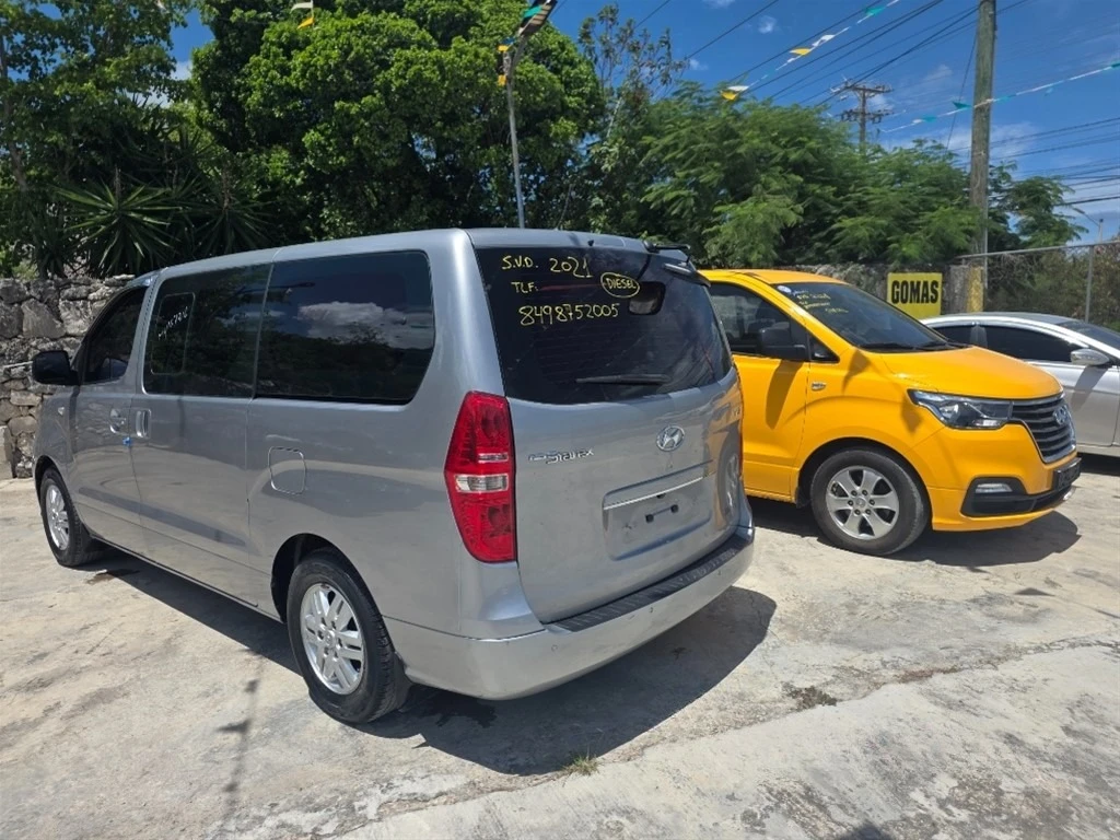 Hyundai Grand Starex 2021