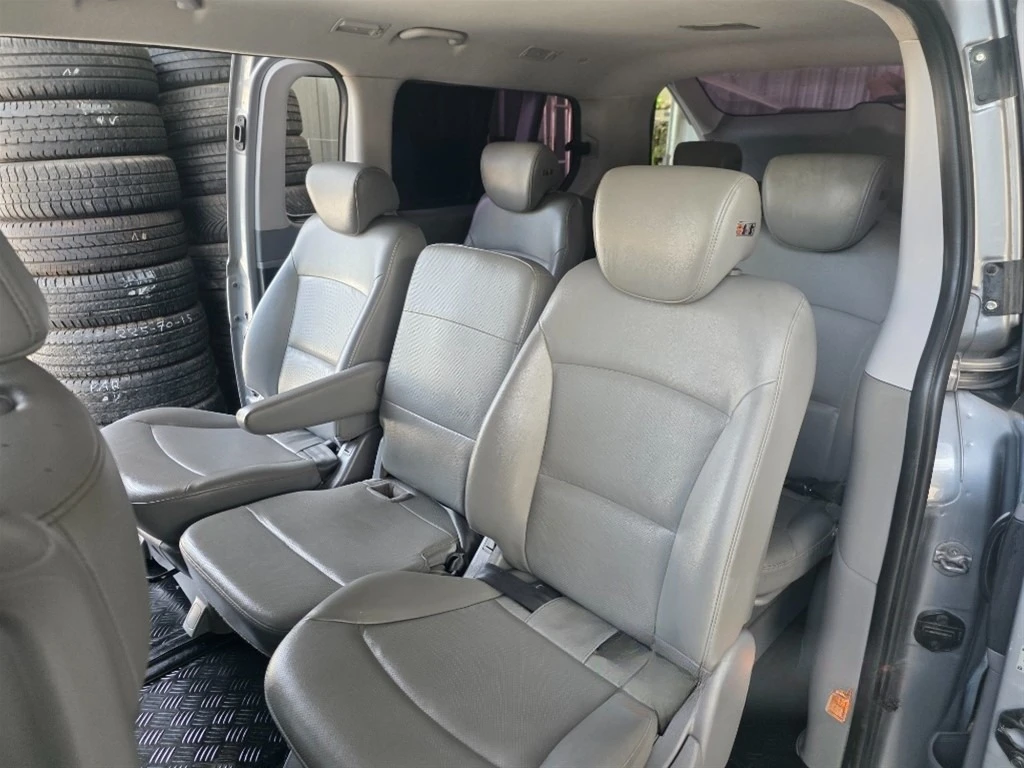 Hyundai Grand Starex 2021
