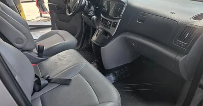 Hyundai Grand Starex 2021