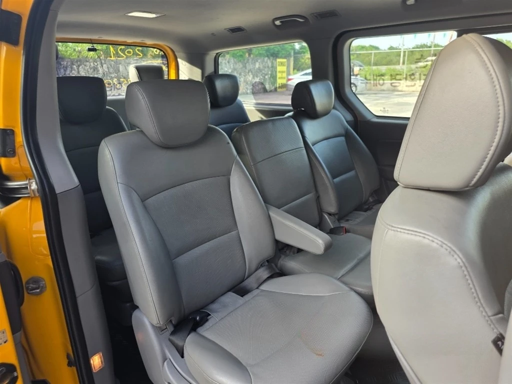 Hyundai Grand Starex 2021