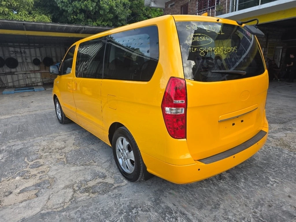 Hyundai Grand Starex 2021