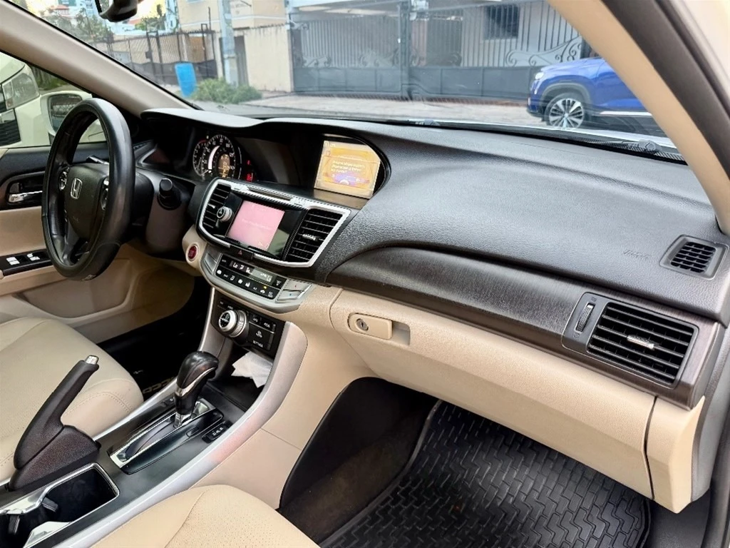 Honda Accord 2014