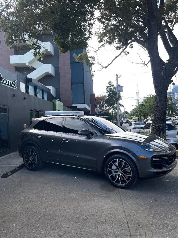 Porsche Cayenne 2019