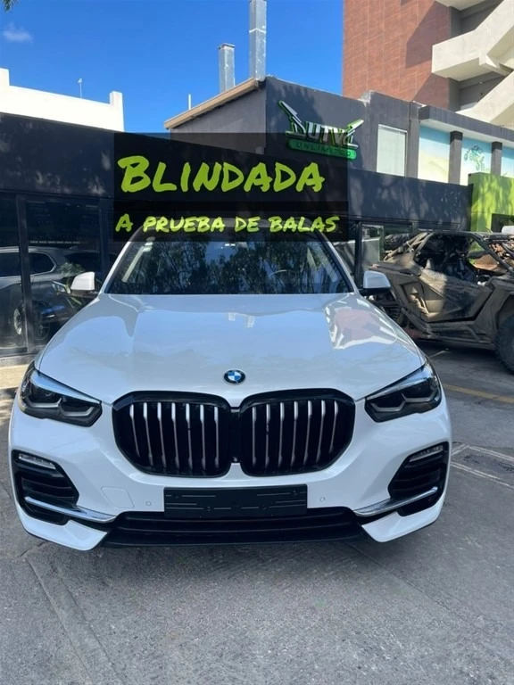 BMW X5 2021
