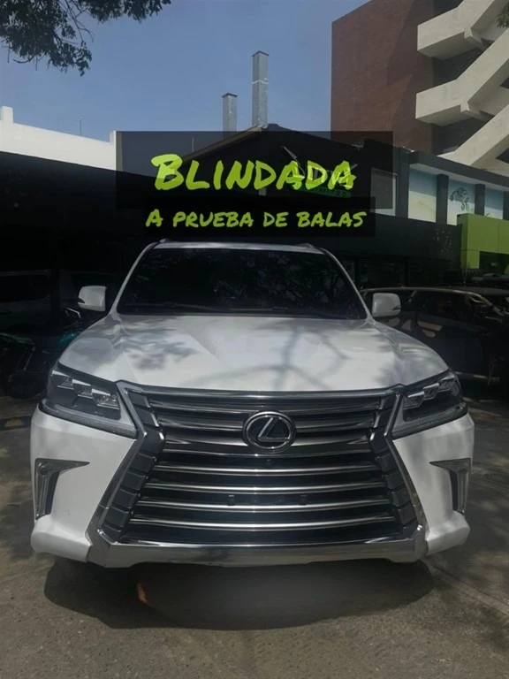 Lexus LX 2018