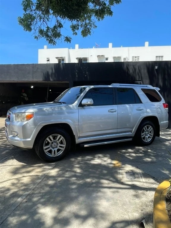 Toyota 4 Runner 2012