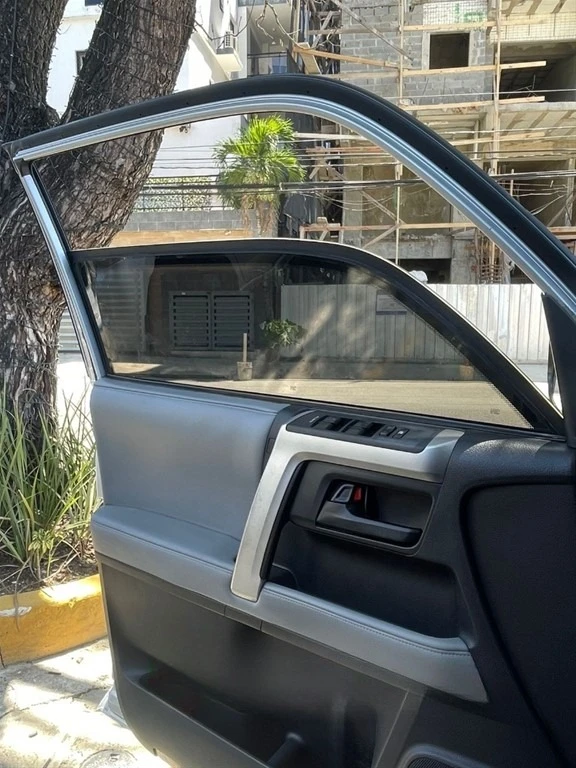 Toyota 4 Runner 2012