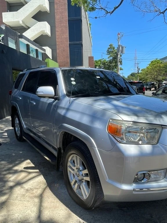 Toyota 4 Runner 2012