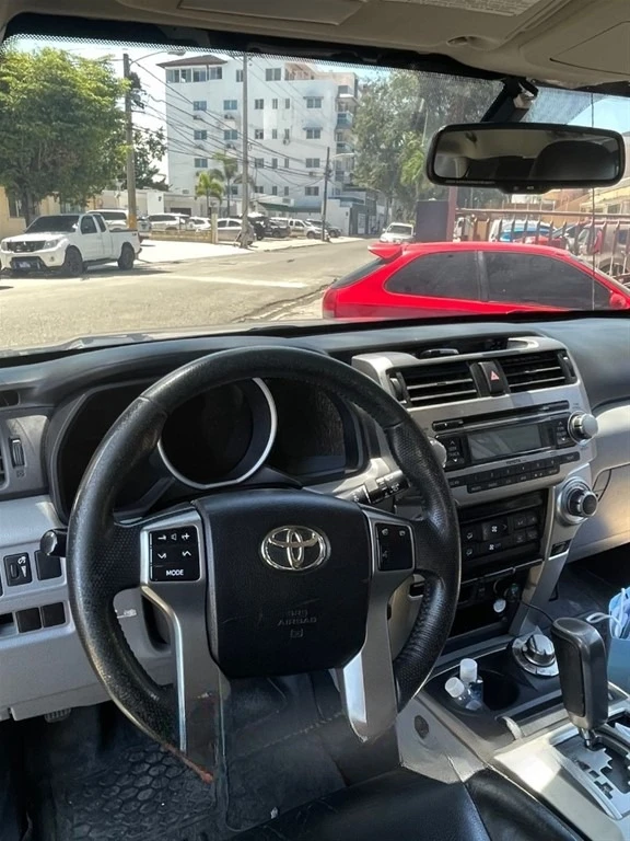 Toyota 4 Runner 2012