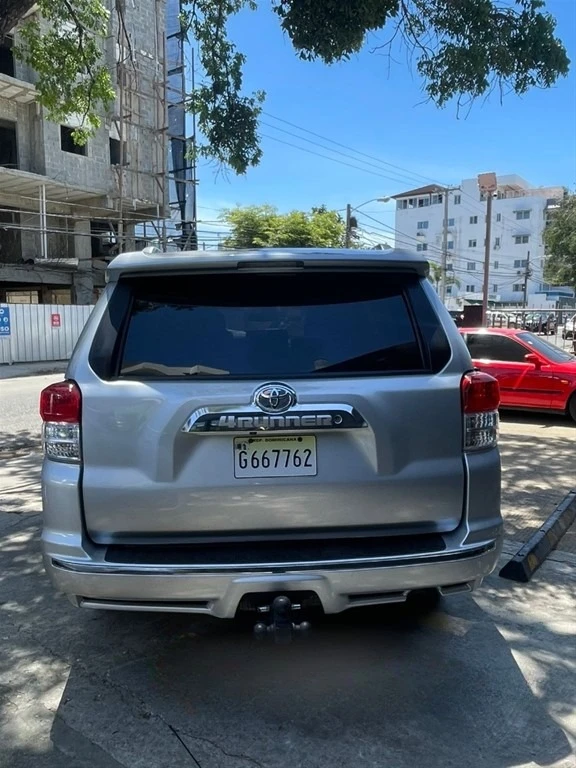 Toyota 4 Runner 2012