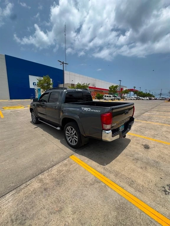 Toyota Tacoma 2019
