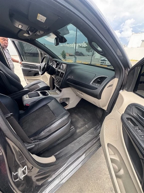 Dodge Caravan 2020