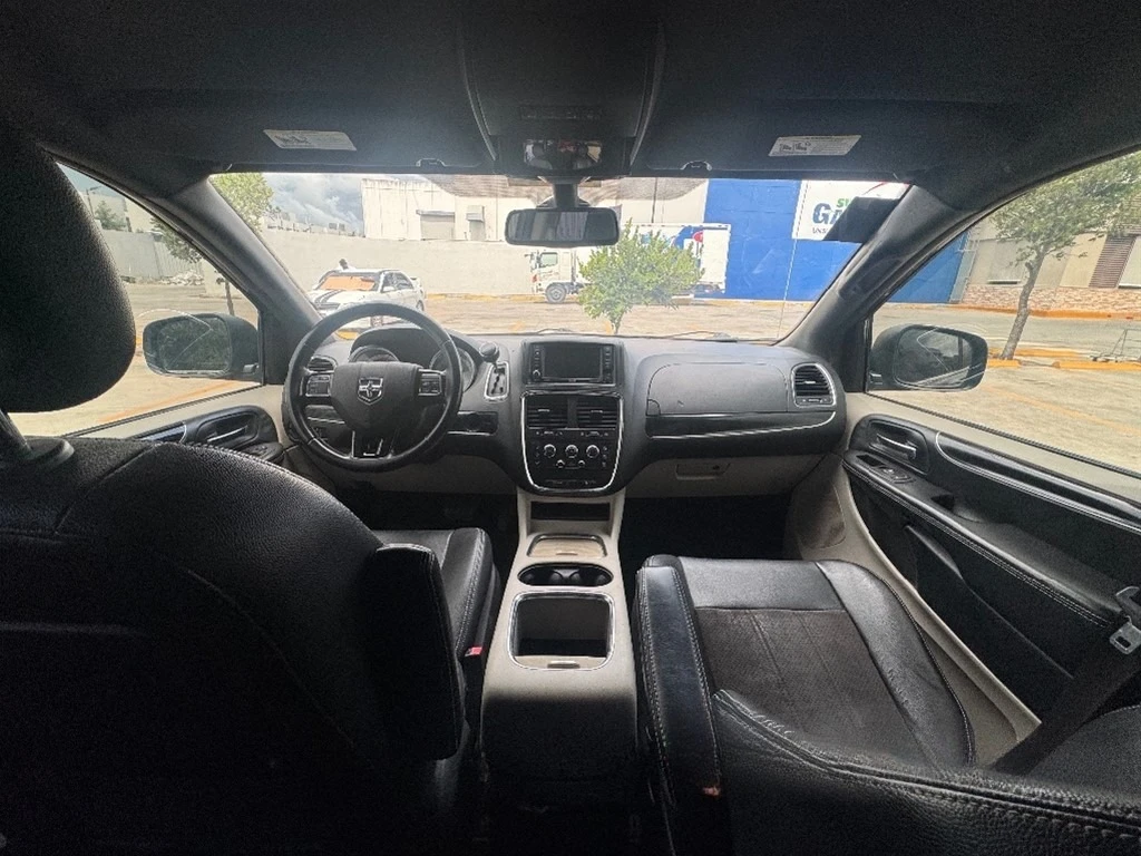 Dodge Caravan 2020