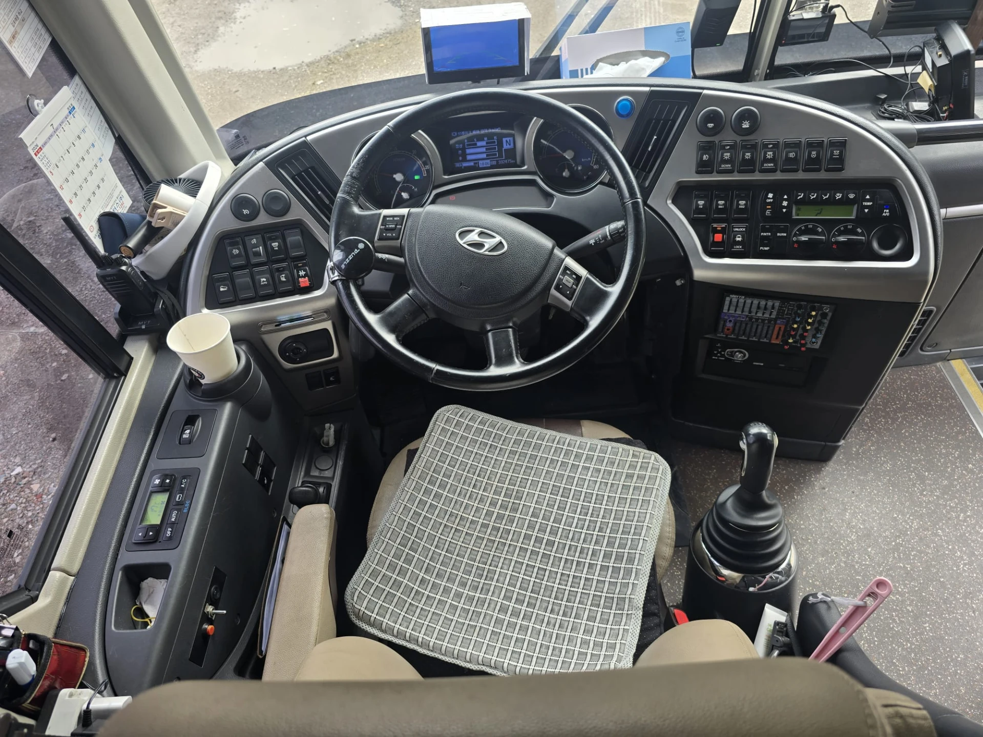 Hyundai Universe 2015