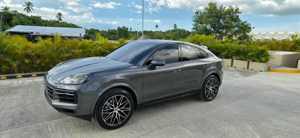 Porsche Cayenne 2024