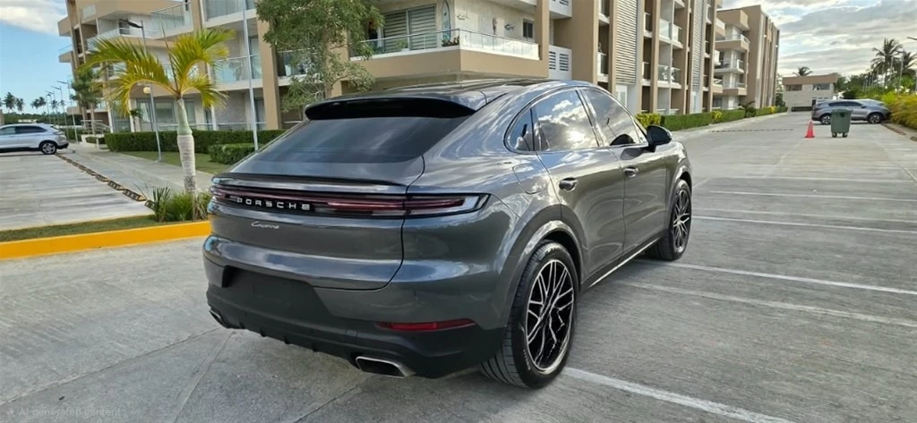 Porsche Cayenne 2024