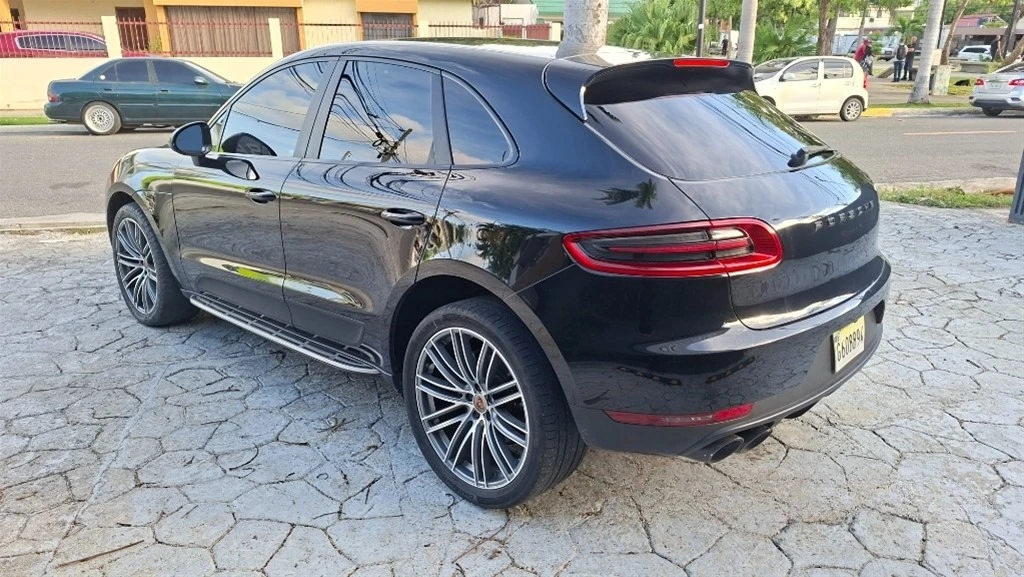 Porsche Macan 2016