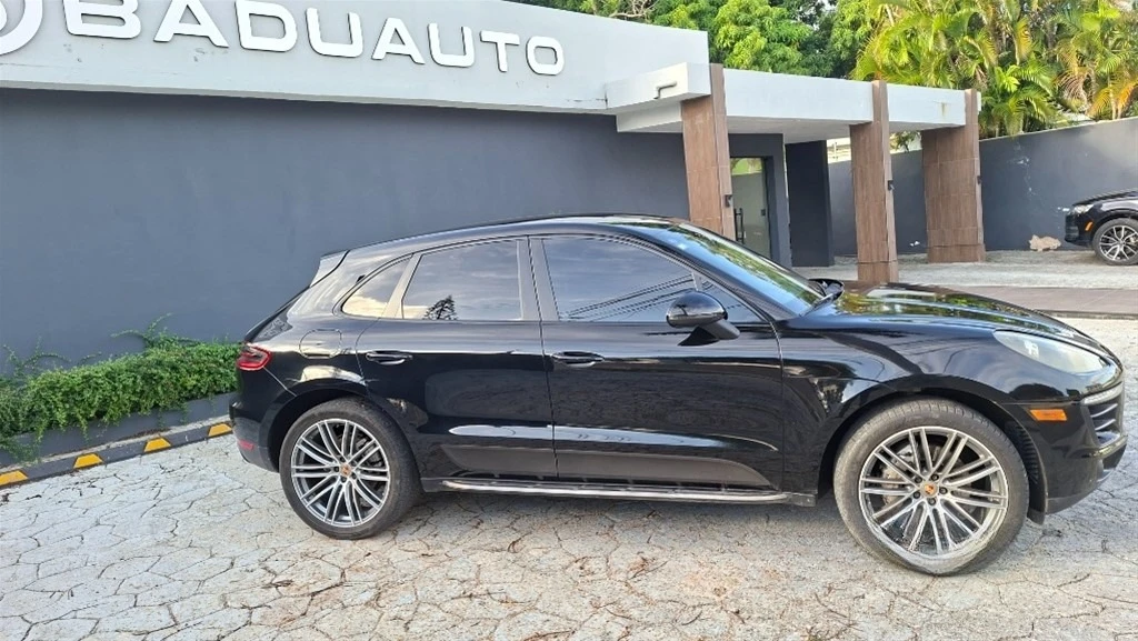 Porsche Macan 2016