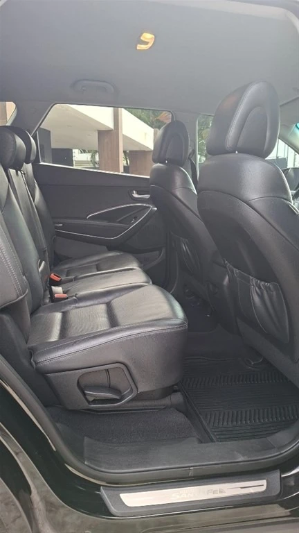Hyundai Grand Santa Fe 2016
