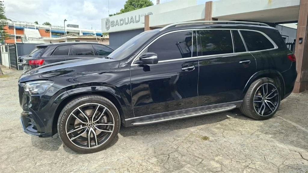 Mercedes-Benz GLS 2024