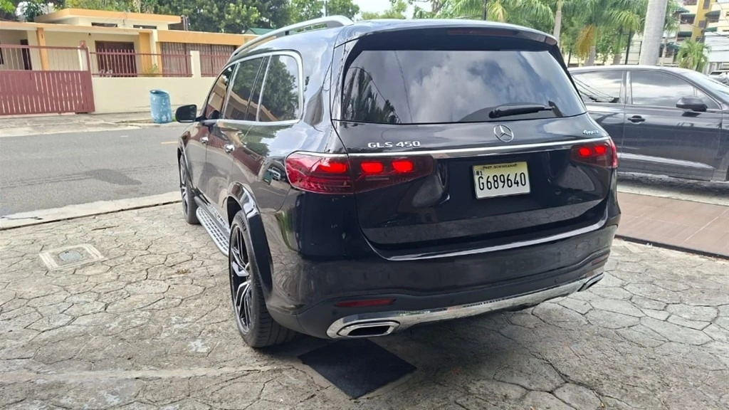 Mercedes-Benz GLS 2024