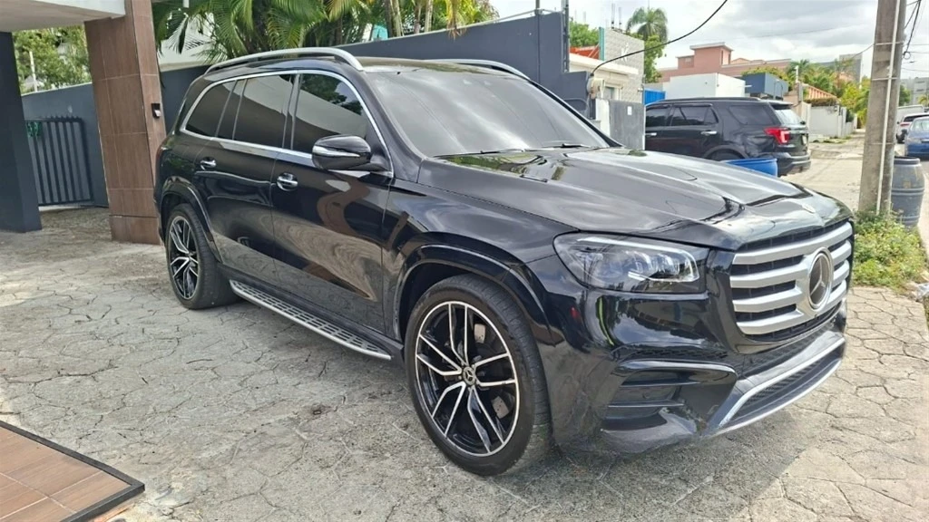 Mercedes-Benz GLS 2024