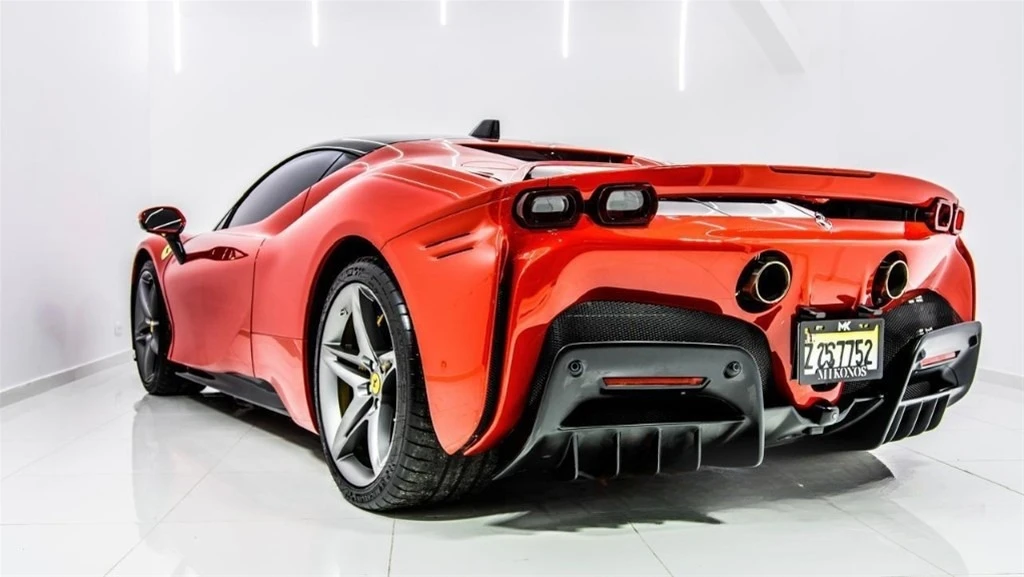 Ferrari SF90 Spider 2022