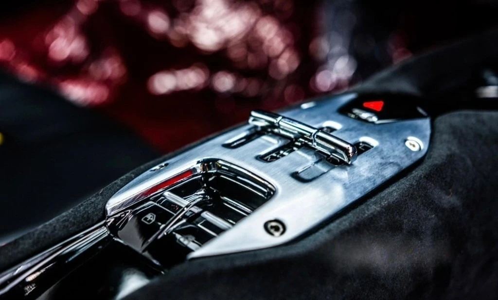 Ferrari SF90 Spider 2022