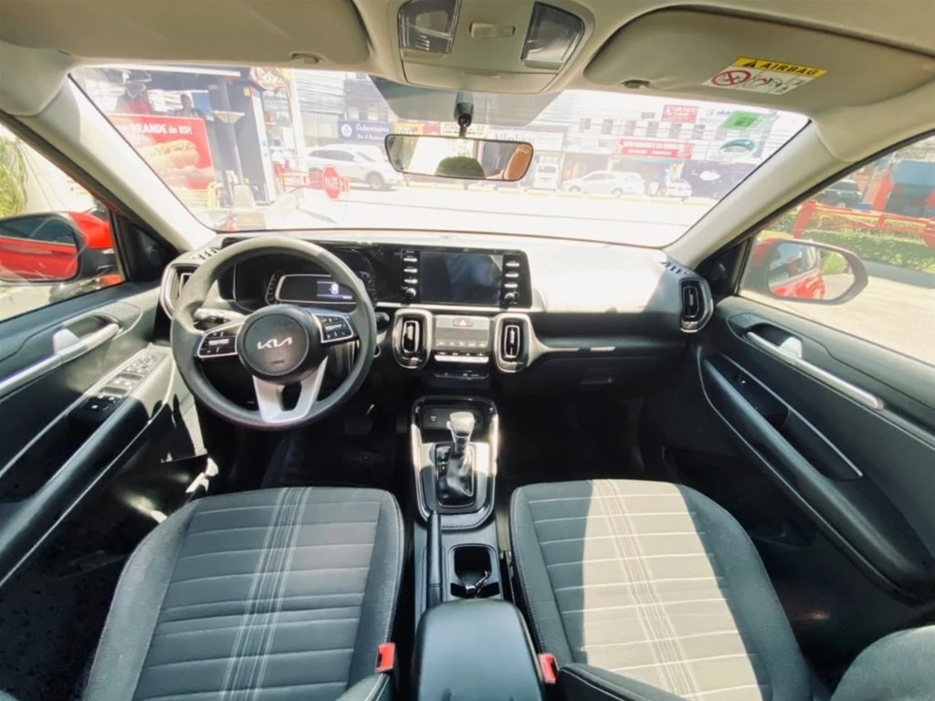 KIA Sonet 2025