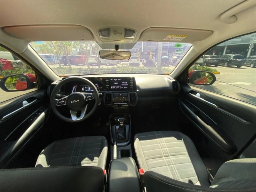 KIA Sonet 2025