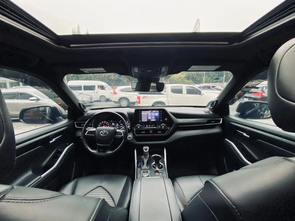Toyota Highlander 2021
