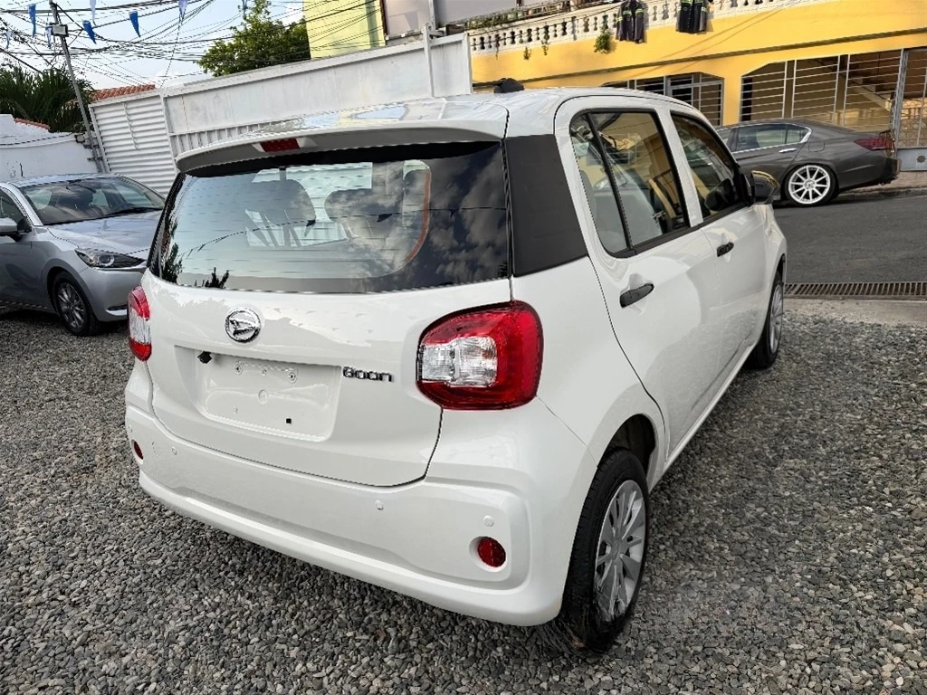 Daihatsu Boon 2021