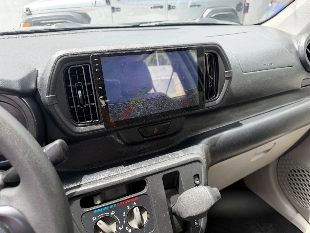Daihatsu Boon 2021