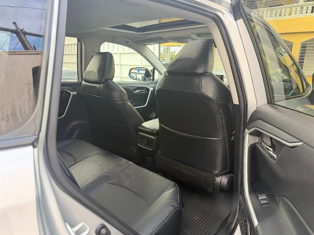 Toyota RAV4 2021