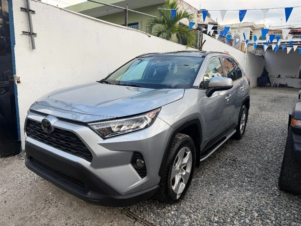 Toyota RAV4 2021
