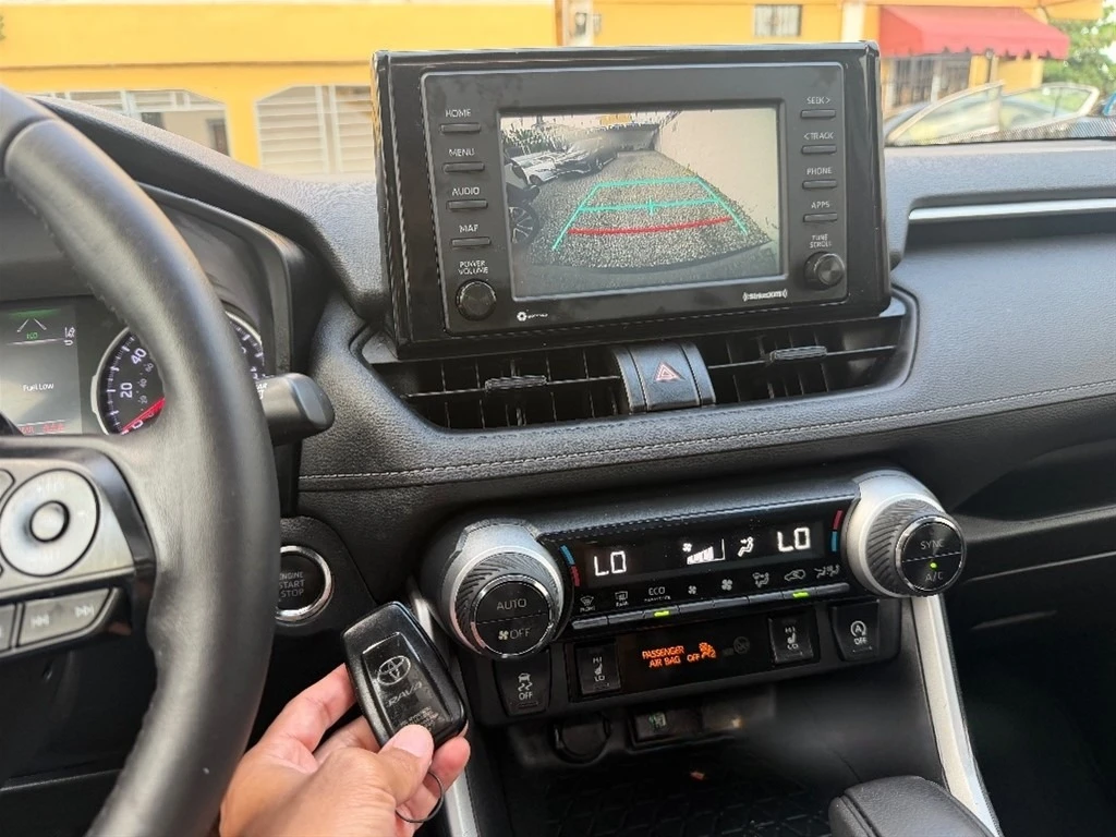 Toyota RAV4 2021