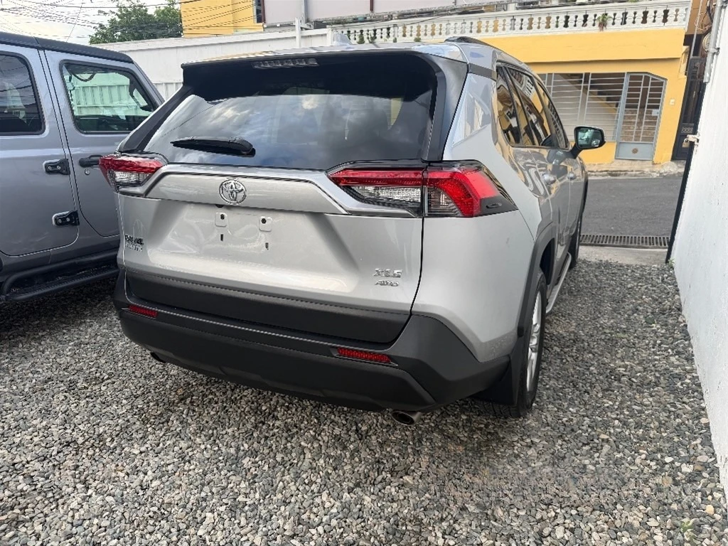 Toyota RAV4 2021