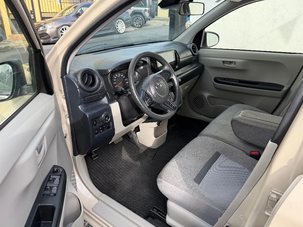 Toyota Passo 2022
