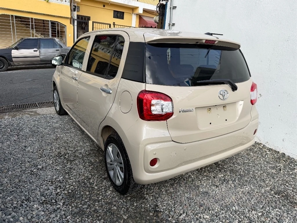 Toyota Passo 2022