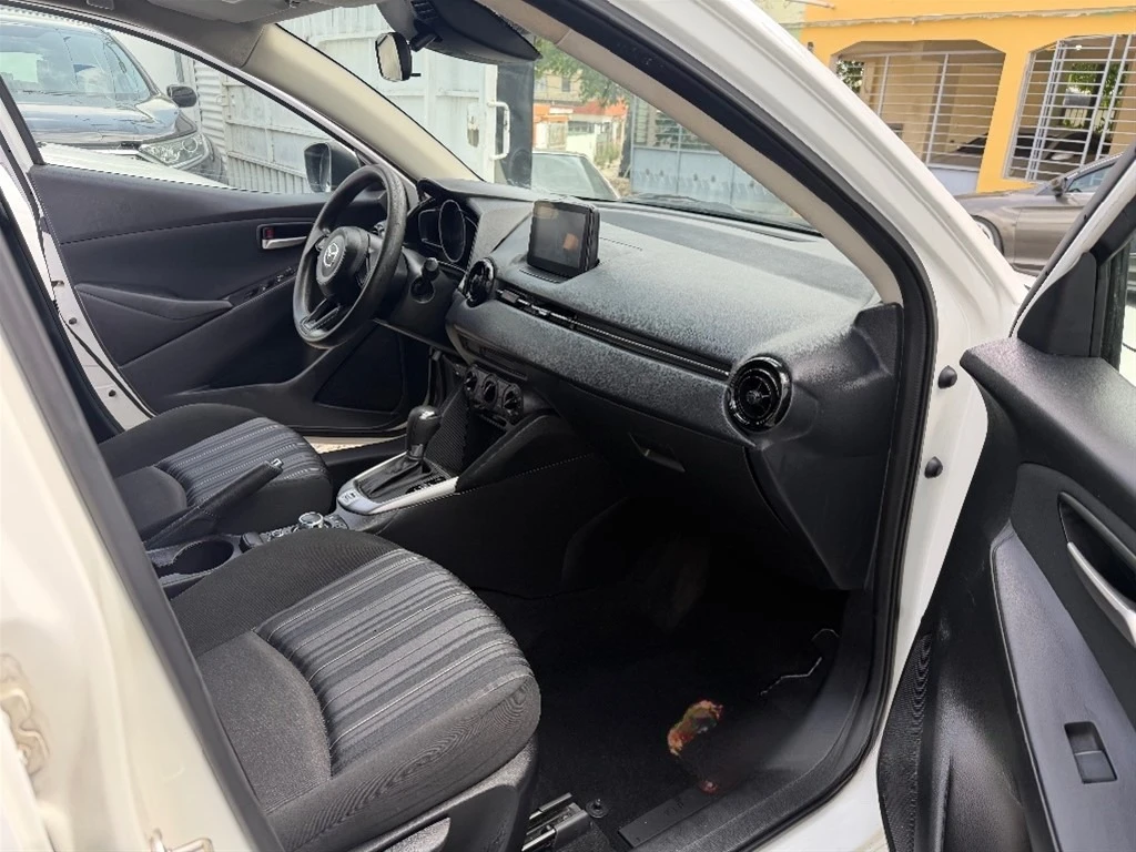 Mazda Mazda2 2020